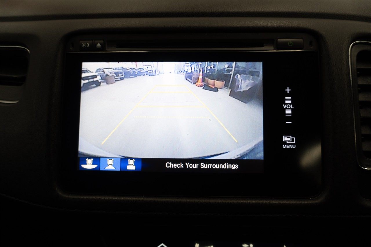 2017 Honda HR-V thumbnail