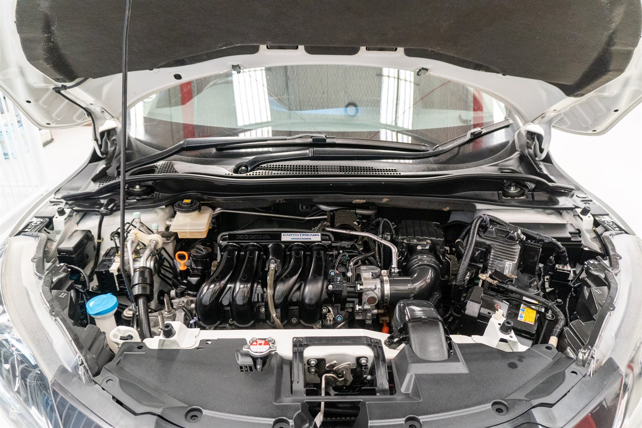 2017 Honda HR-V thumbnail