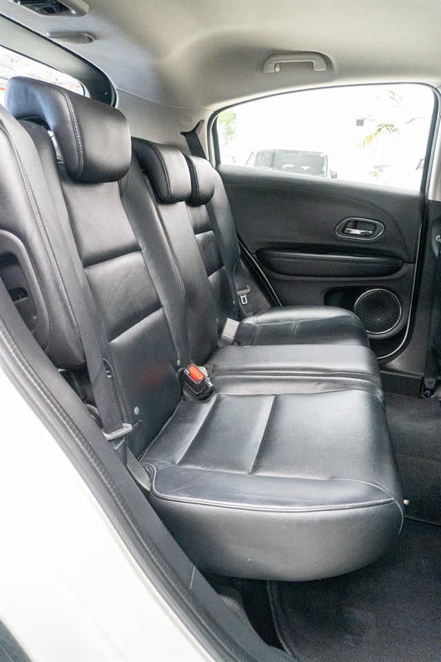 2017 Honda HR-V thumbnail