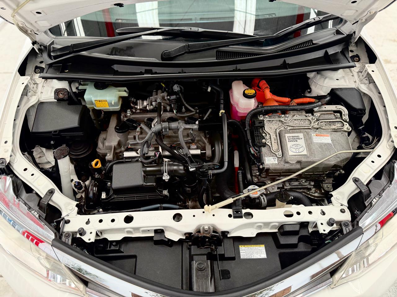 2016 Toyota Corolla thumbnail
