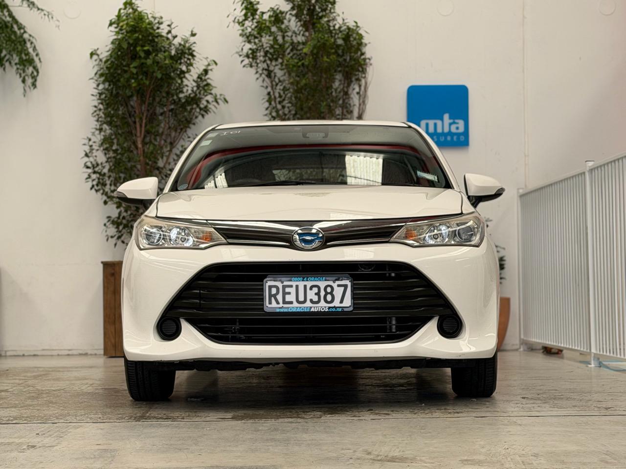 2016 Toyota Corolla thumbnail
