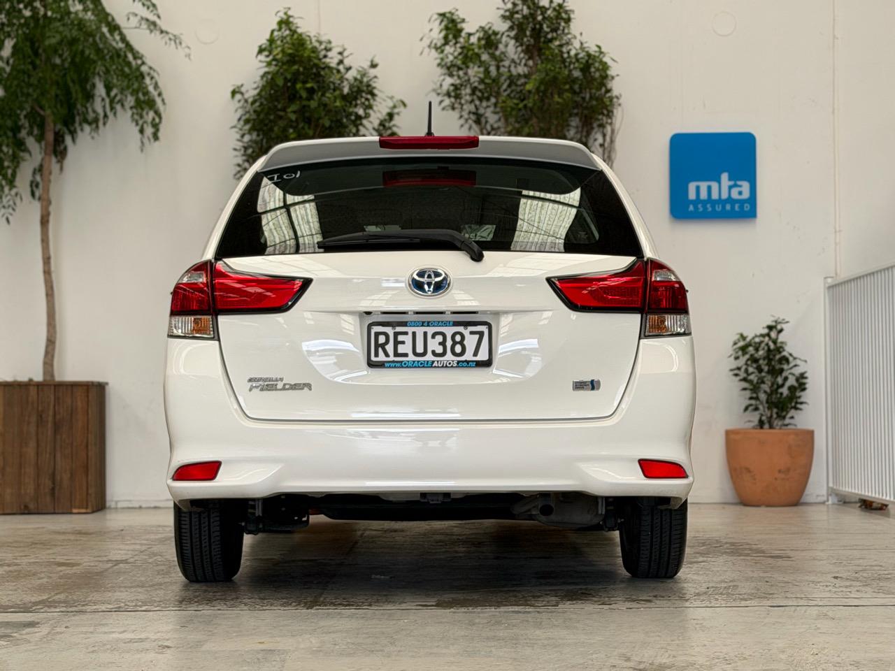 2016 Toyota Corolla thumbnail