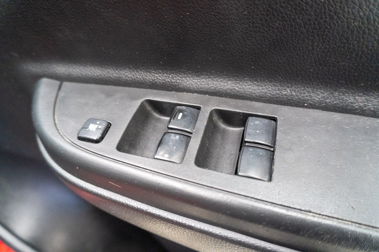 2020 Mitsubishi Triton thumbnail