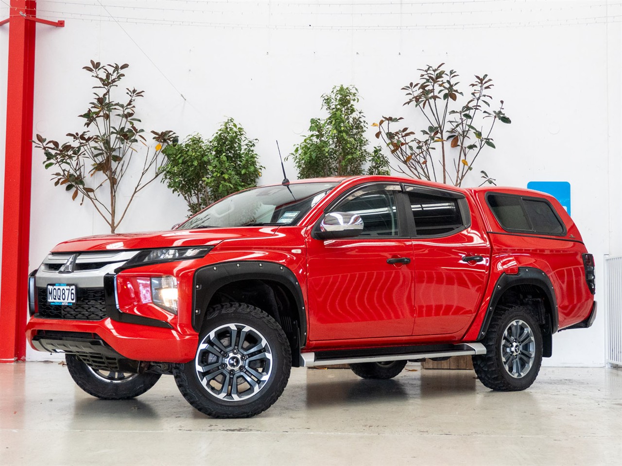 2020 Mitsubishi Triton thumbnail