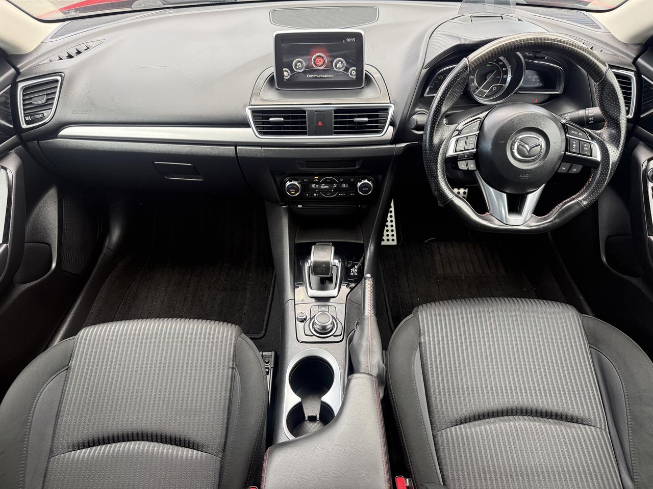 2014 Mazda Axela thumbnail