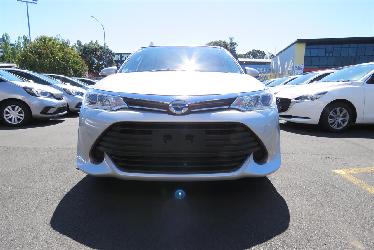 2015 Toyota Corolla thumbnail