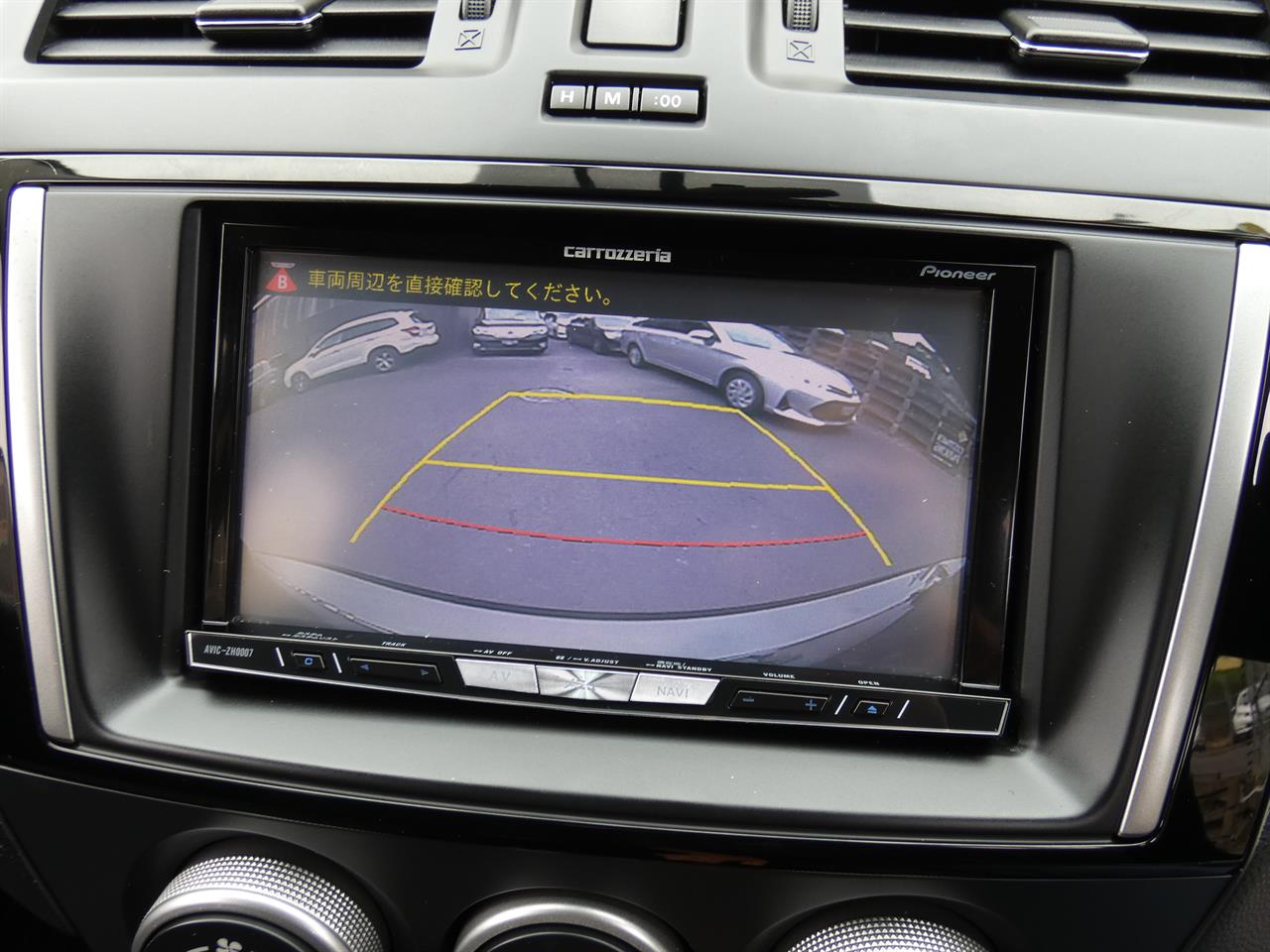 2015 Mazda Premacy thumbnail
