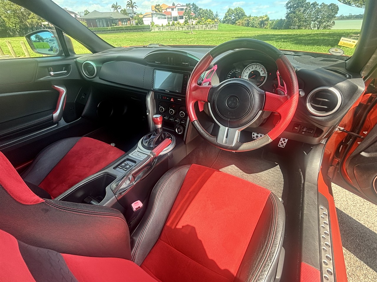 2014 Toyota GT86 thumbnail