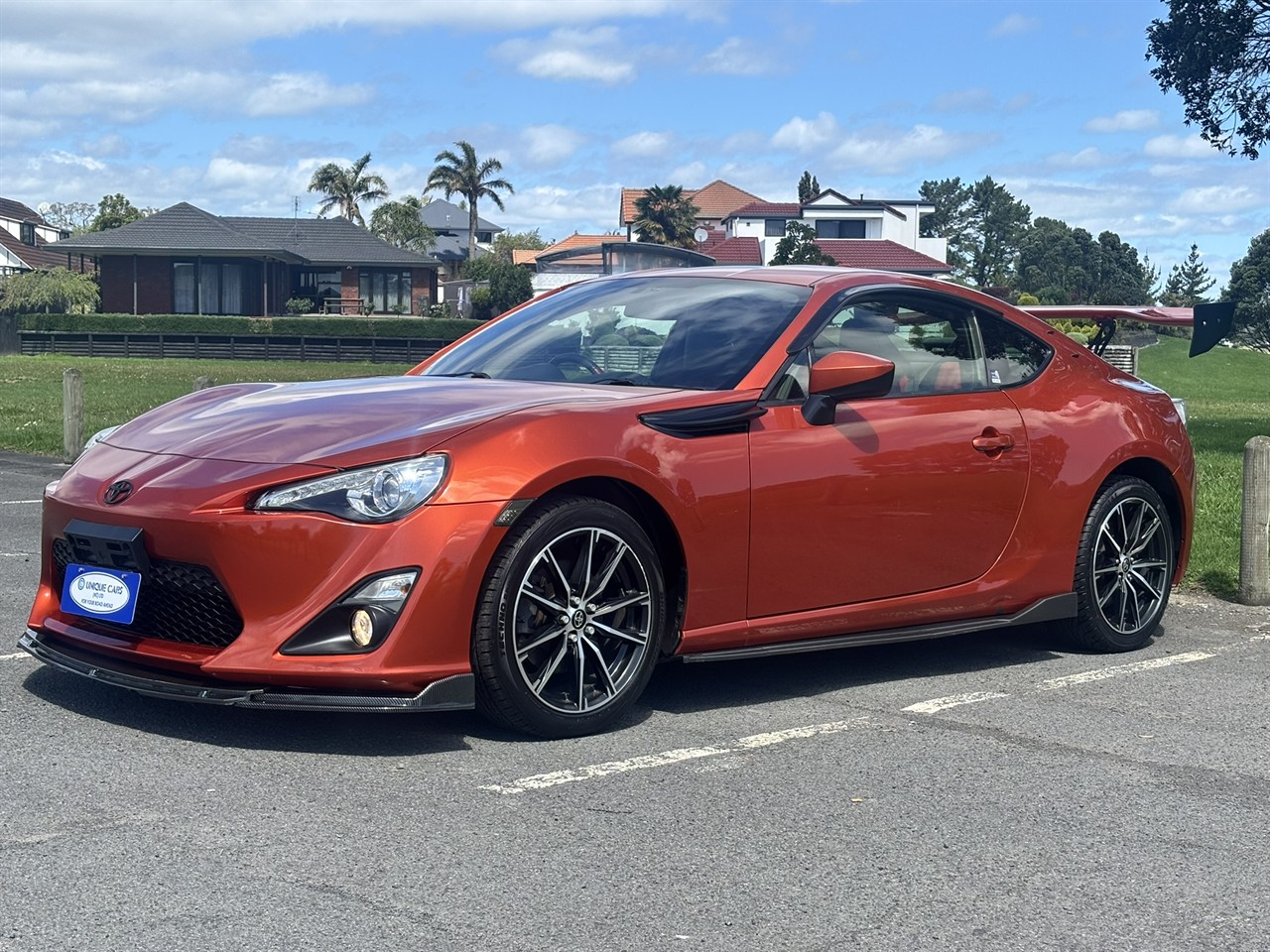 2014 Toyota GT86 thumbnail