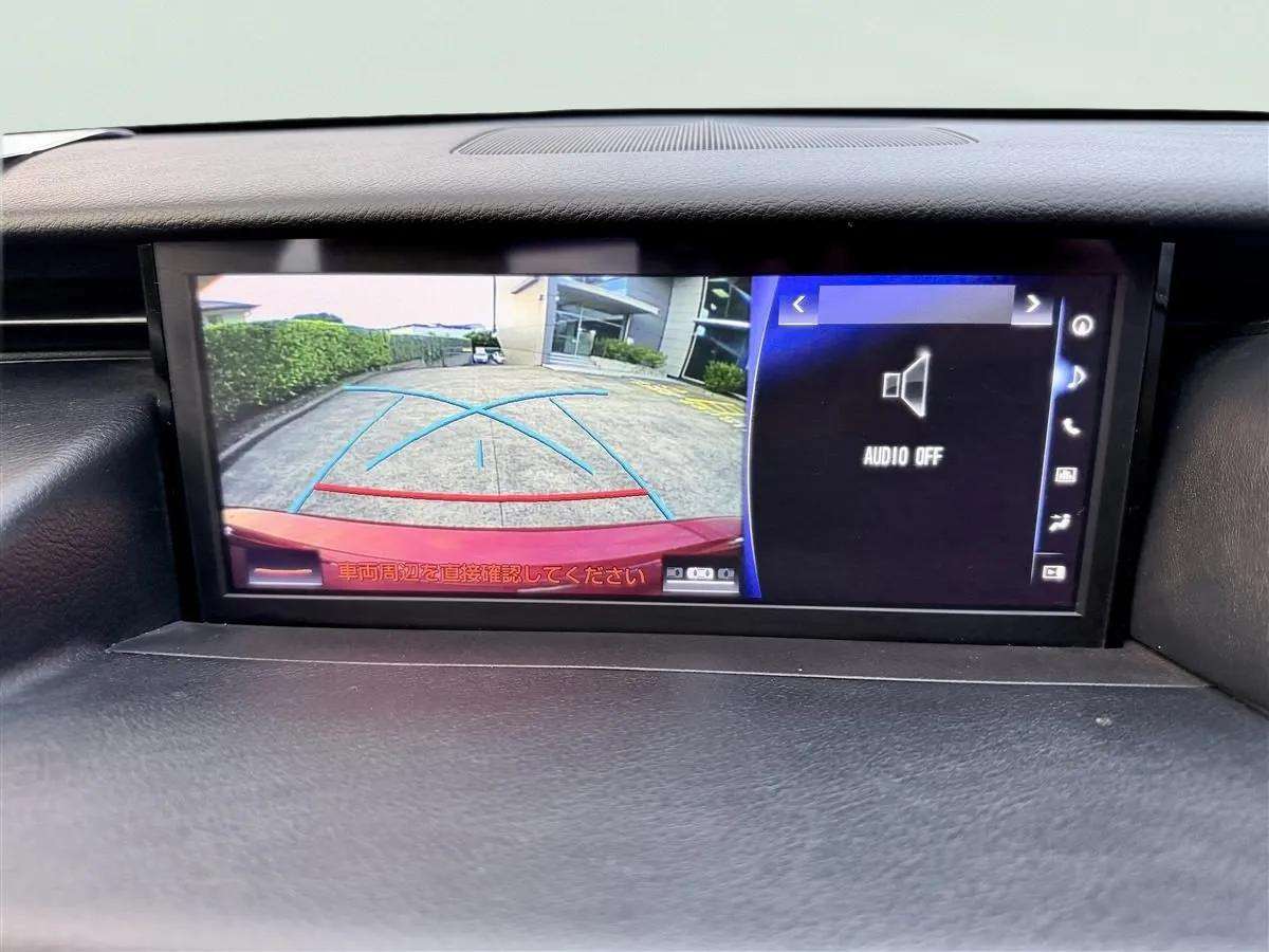 2018 Lexus IS thumbnail