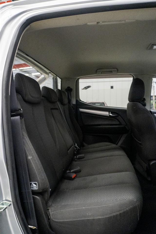 2019 Holden Colorado thumbnail