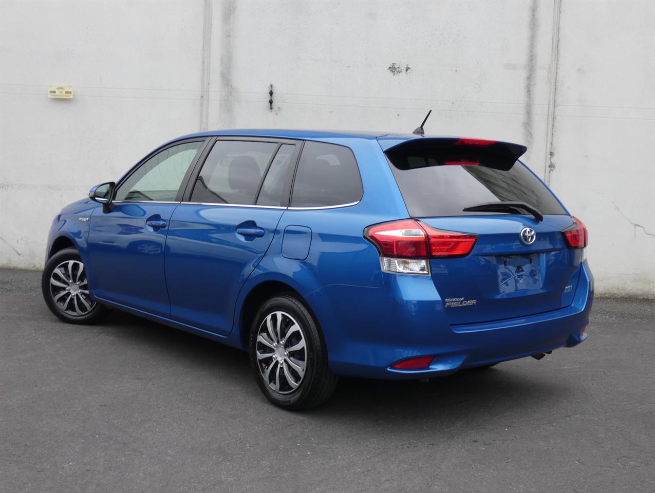 2016 Toyota COROLLA thumbnail