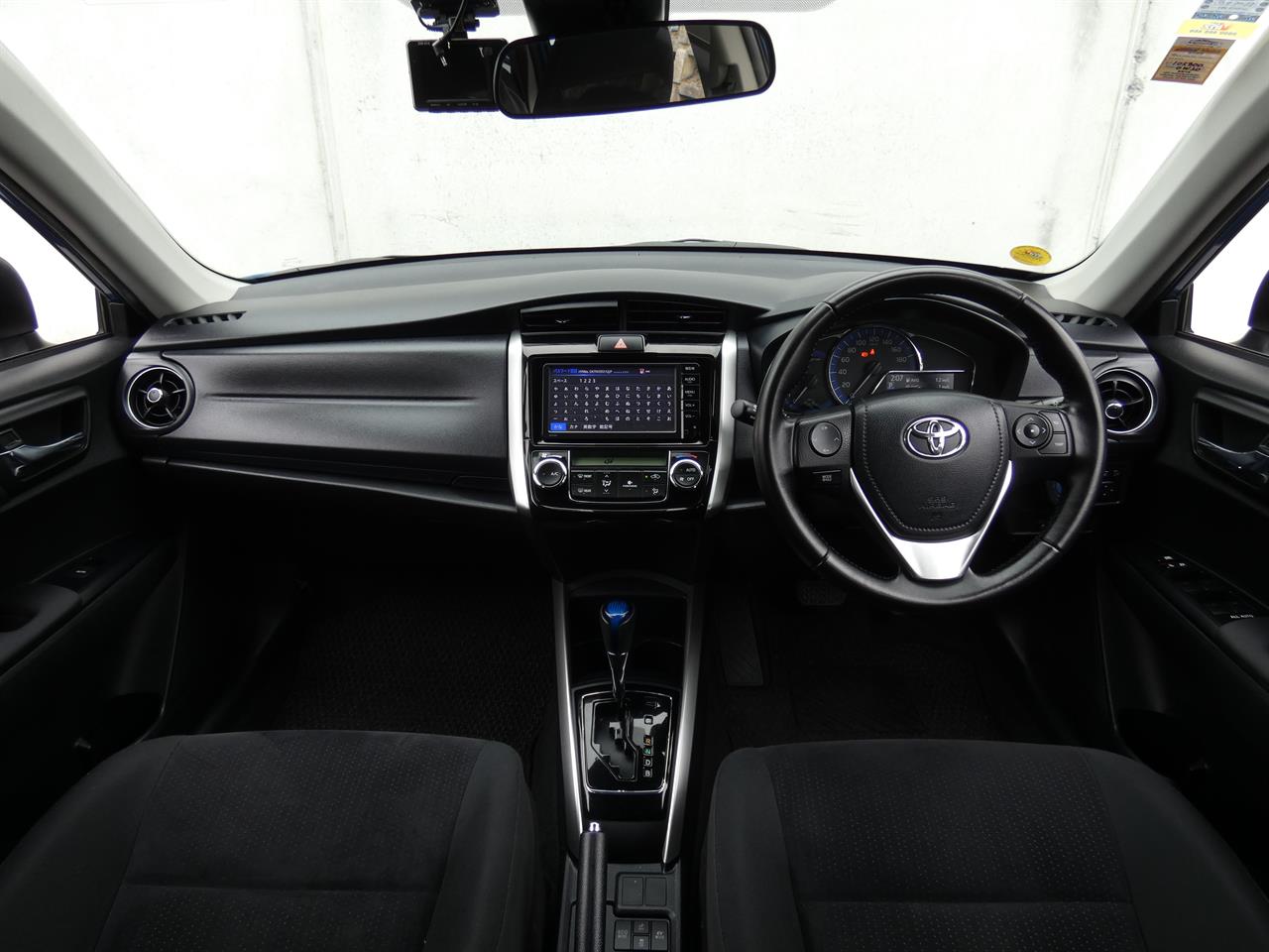 2016 Toyota COROLLA thumbnail