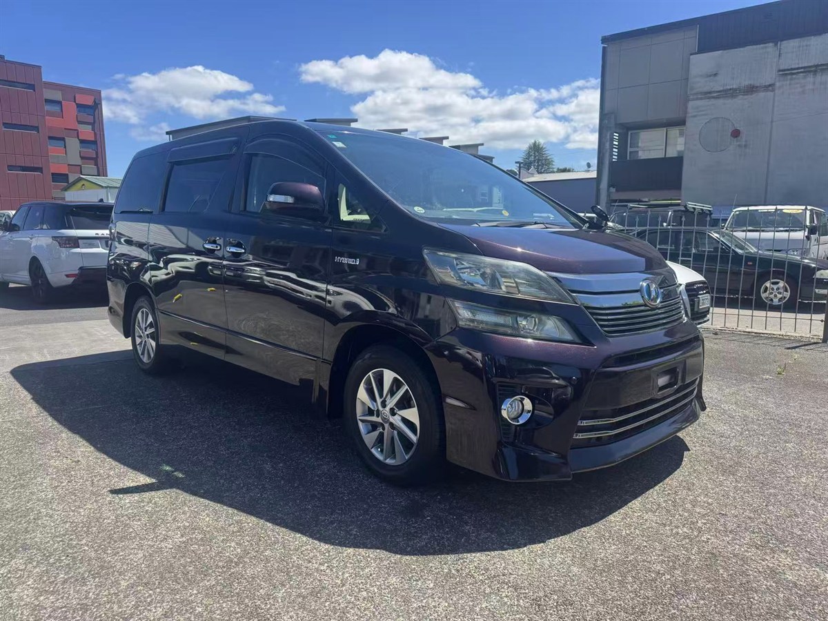 2012 Toyota Vellfire