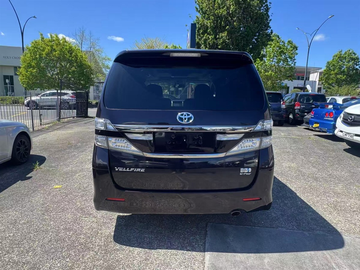 2012 Toyota Vellfire thumbnail