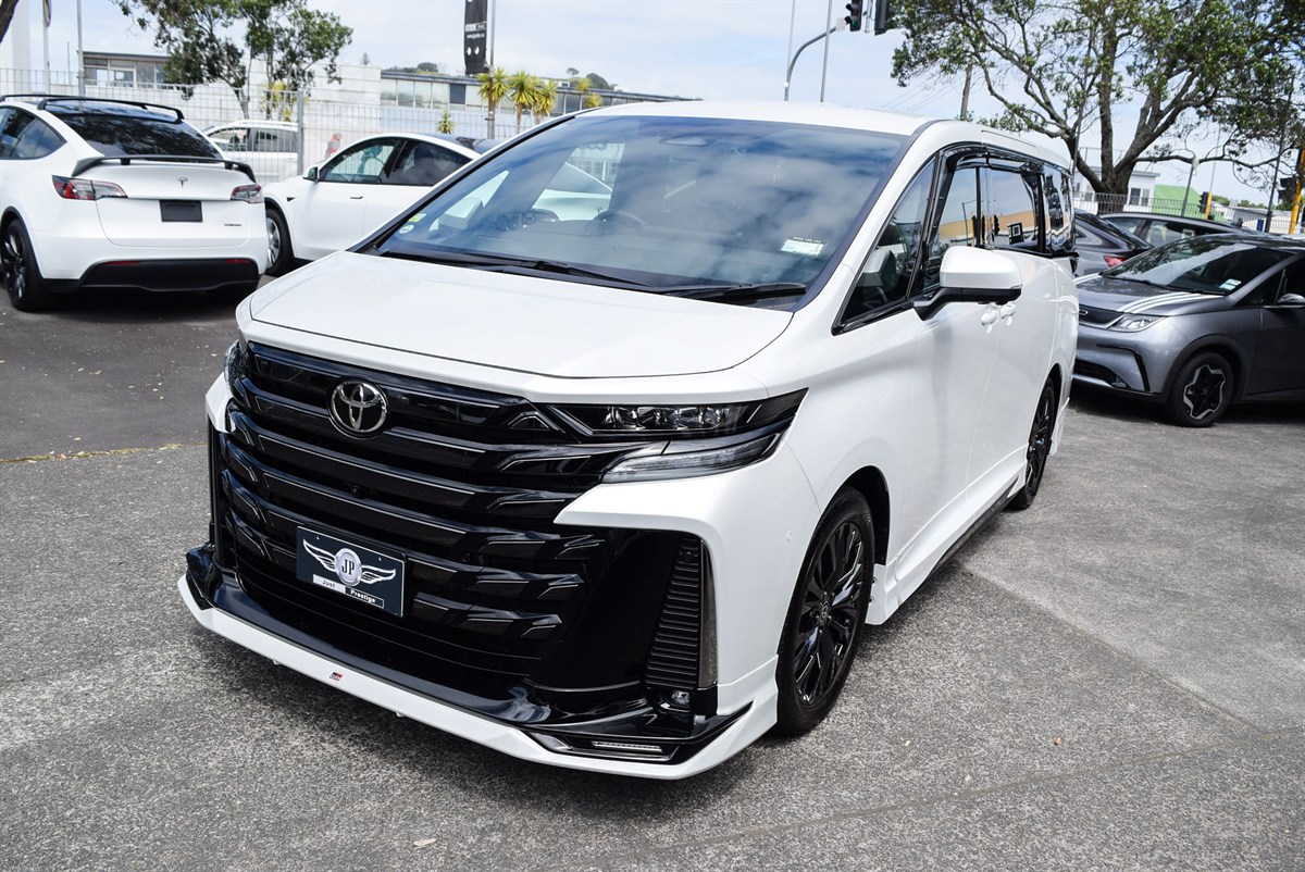 2024 Toyota Vellfire thumbnail