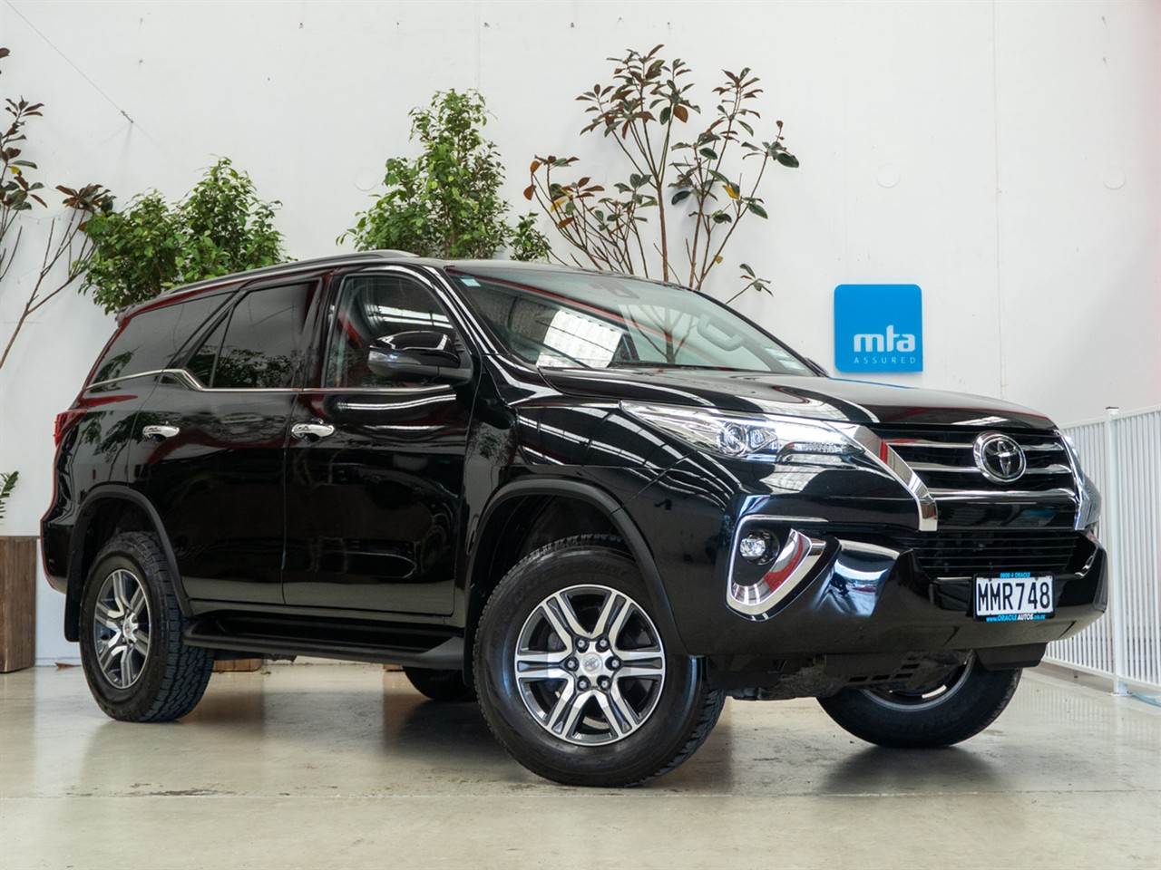 2019 Toyota Fortuner thumbnail
