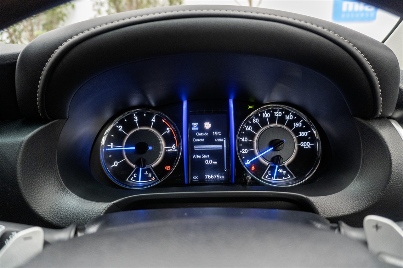 2019 Toyota Fortuner thumbnail