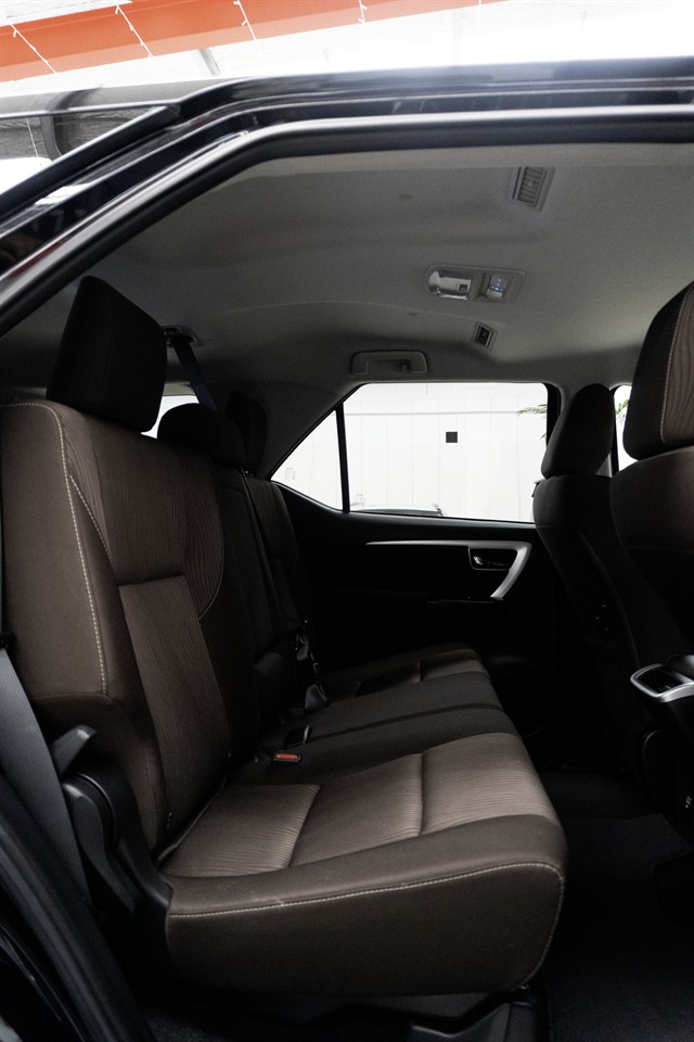 2019 Toyota Fortuner thumbnail
