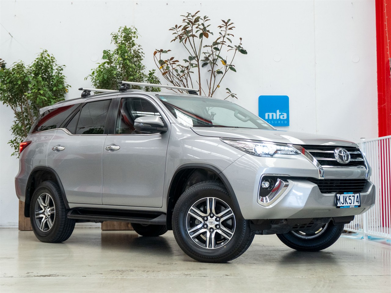 2019 Toyota Fortuner thumbnail