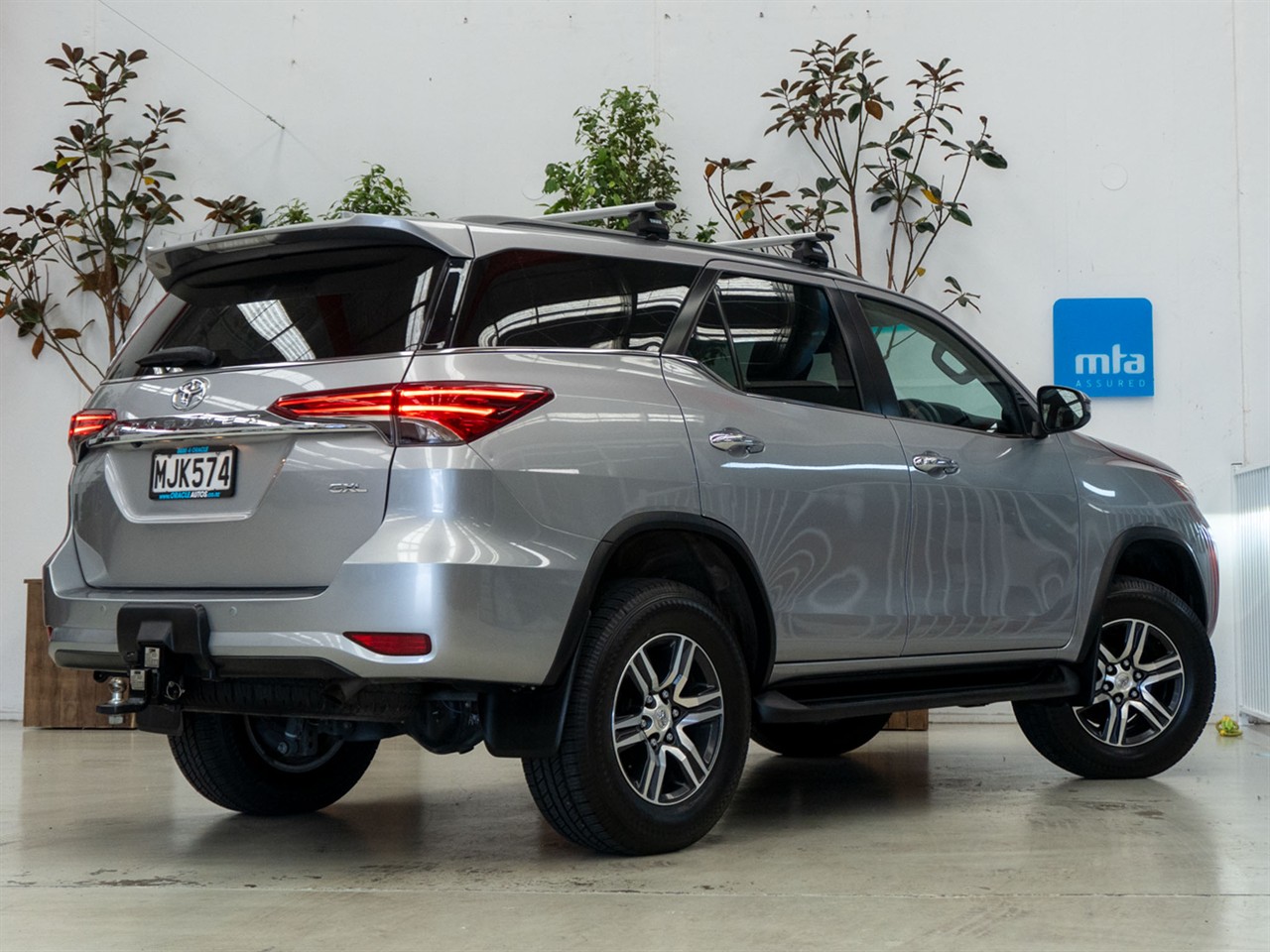 2019 Toyota Fortuner thumbnail