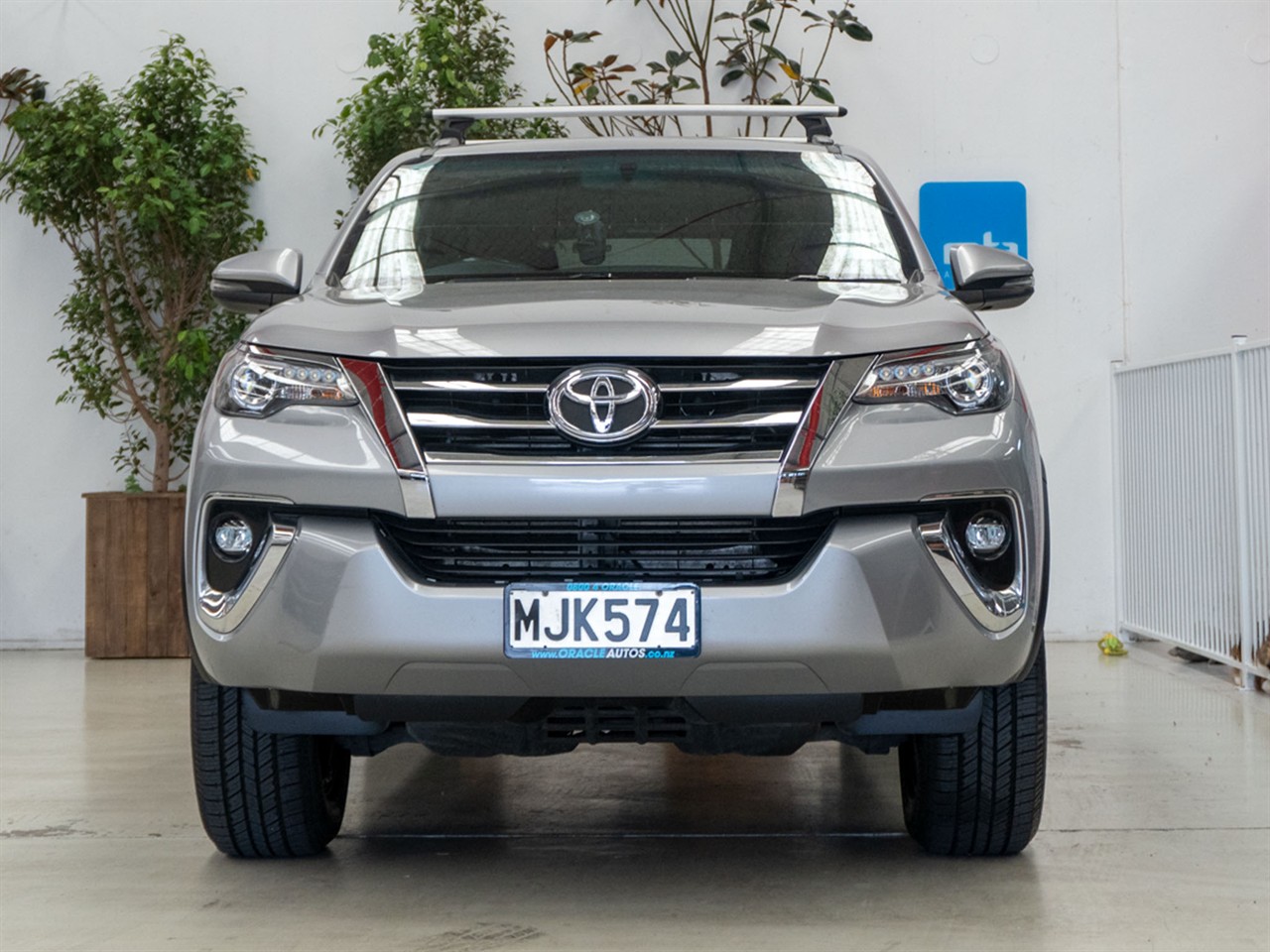 2019 Toyota Fortuner thumbnail