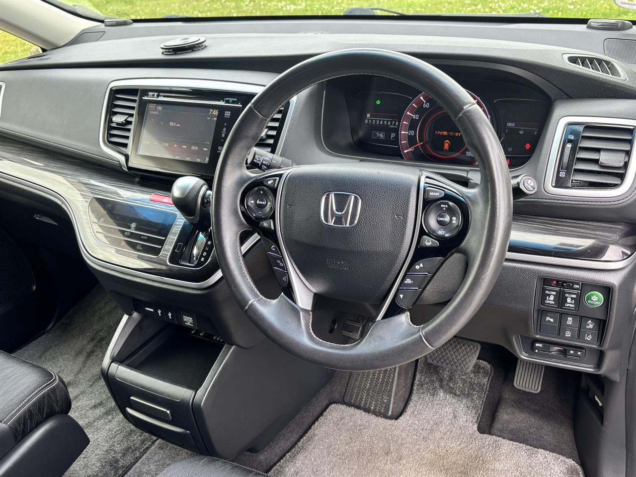 2015 Honda Odyssey thumbnail