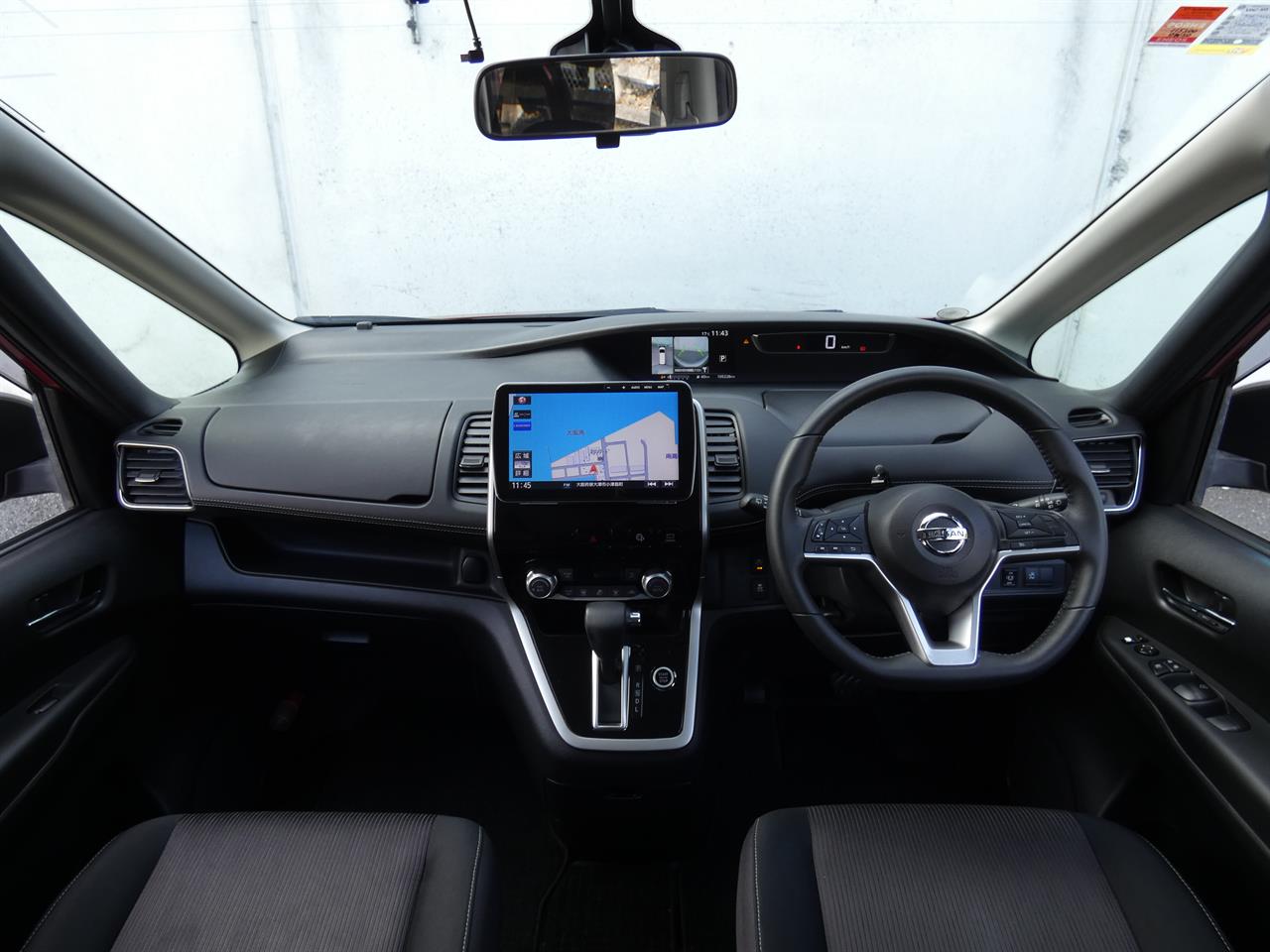 2016 Nissan SERENA thumbnail