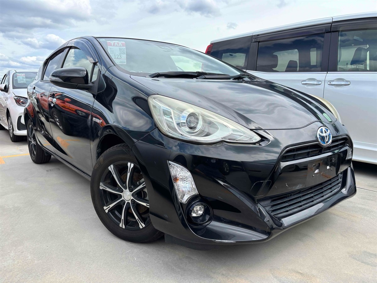 2016 Toyota Aqua