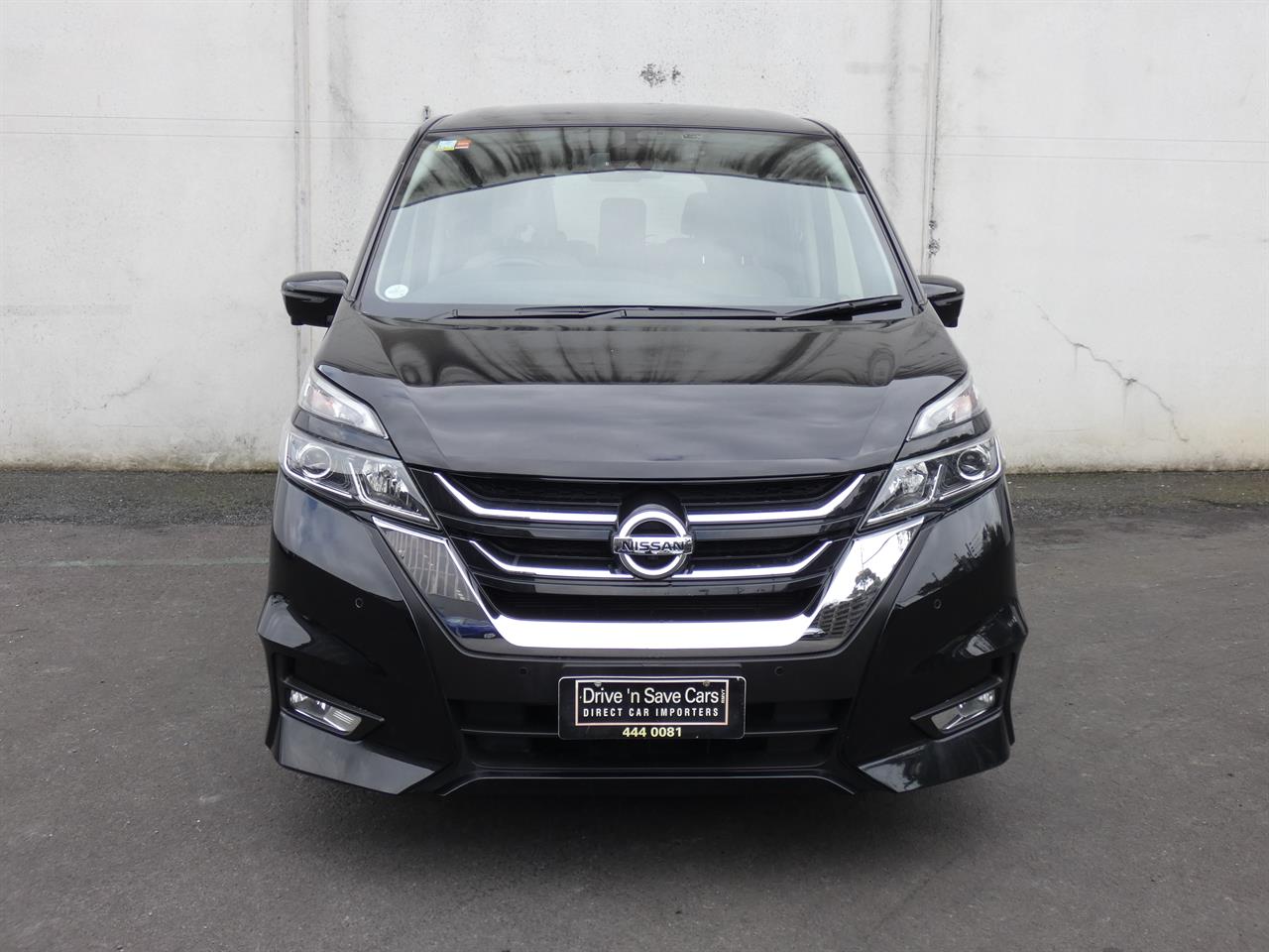 2016 Nissan SERENA thumbnail