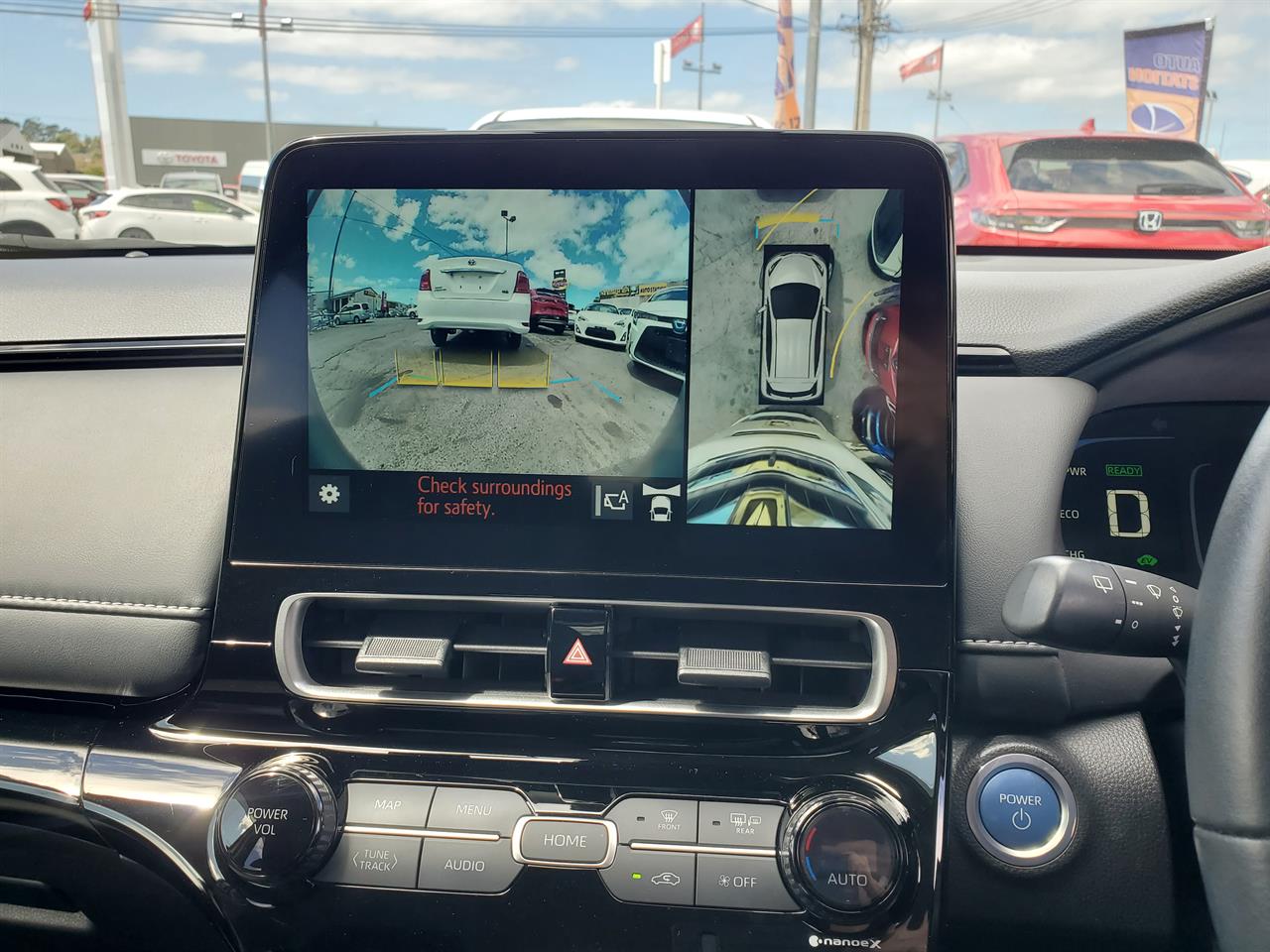 2021 Toyota Aqua thumbnail