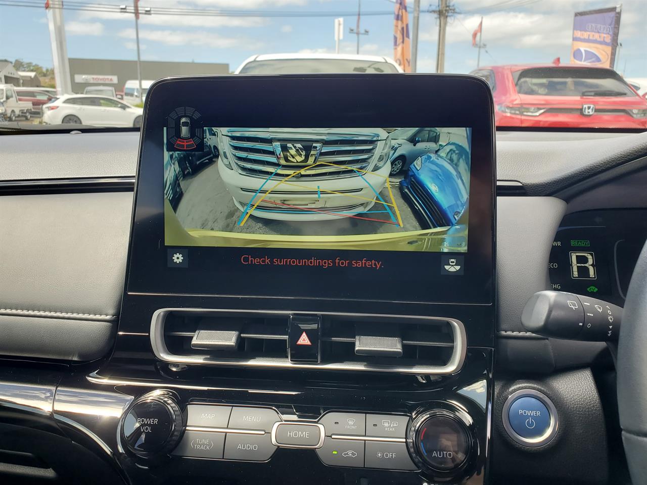 2021 Toyota Aqua thumbnail