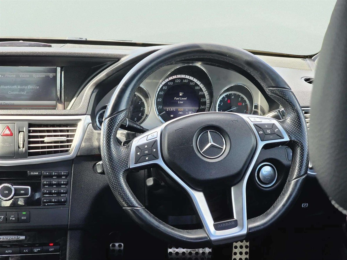 2013 Mercedes-Benz E thumbnail