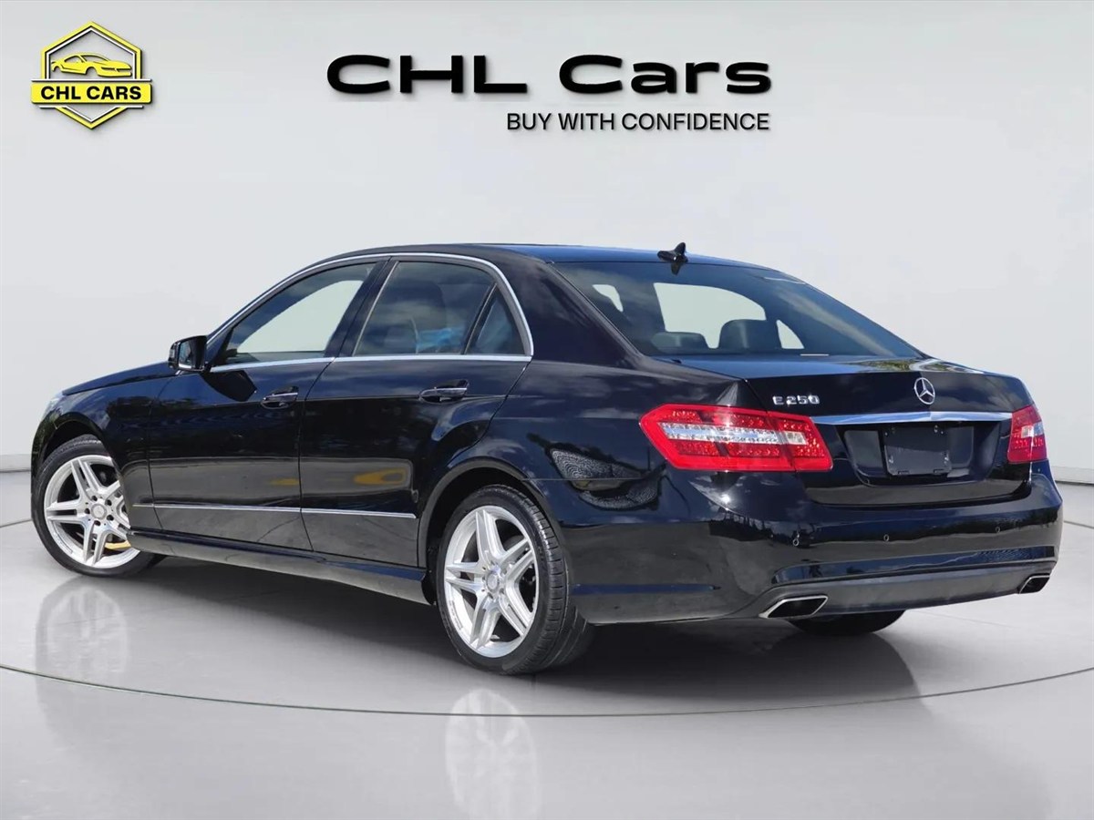 2013 Mercedes-Benz E thumbnail