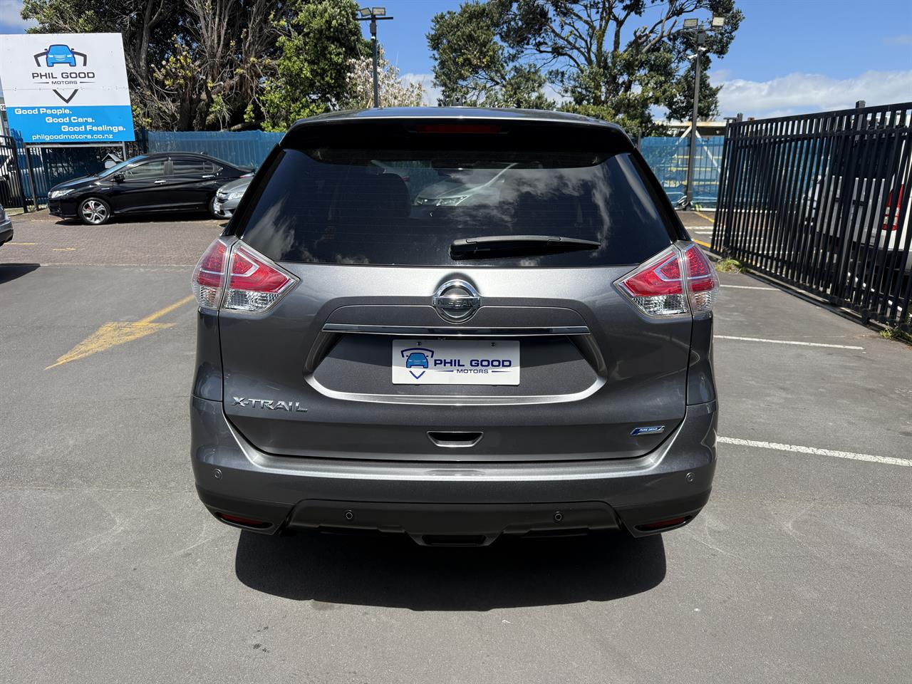2016 Nissan X-Trail thumbnail
