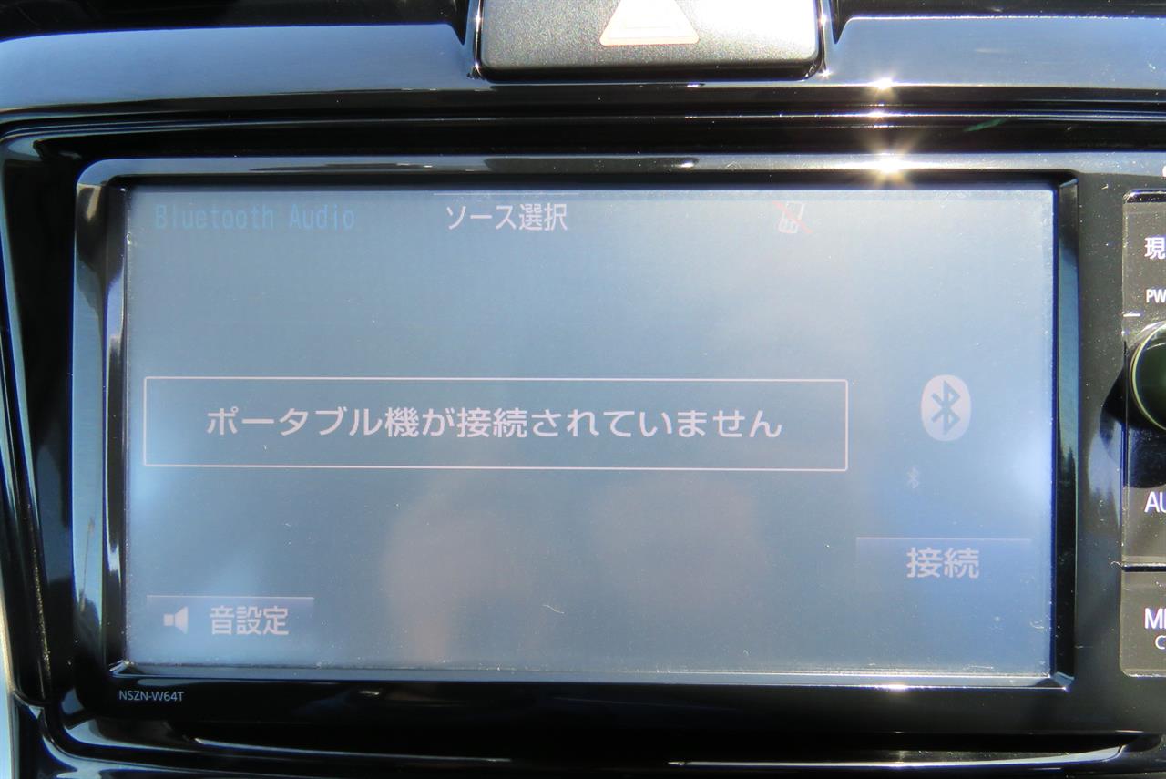 2015 Toyota Corolla thumbnail