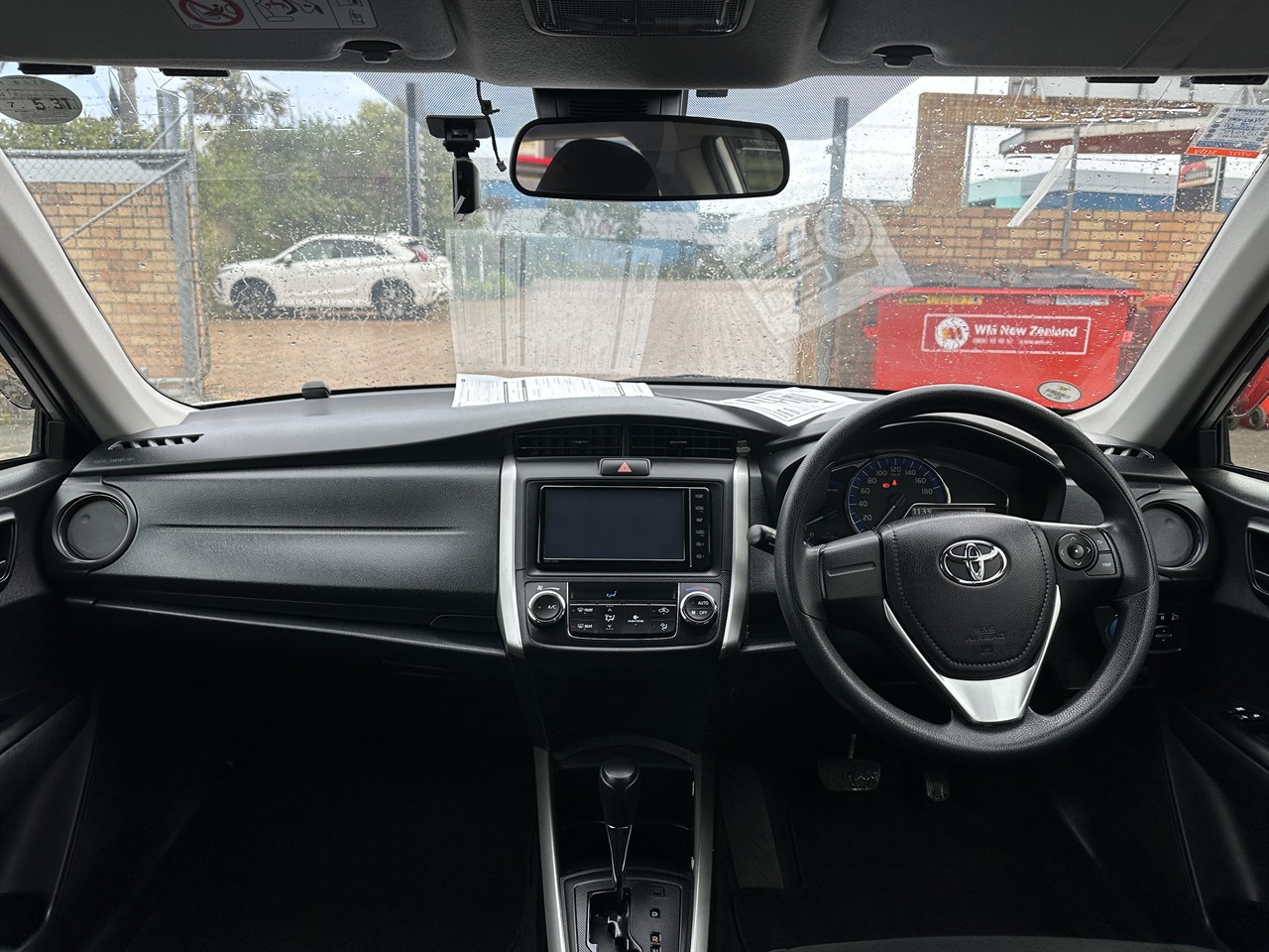 2022 Toyota Corolla thumbnail