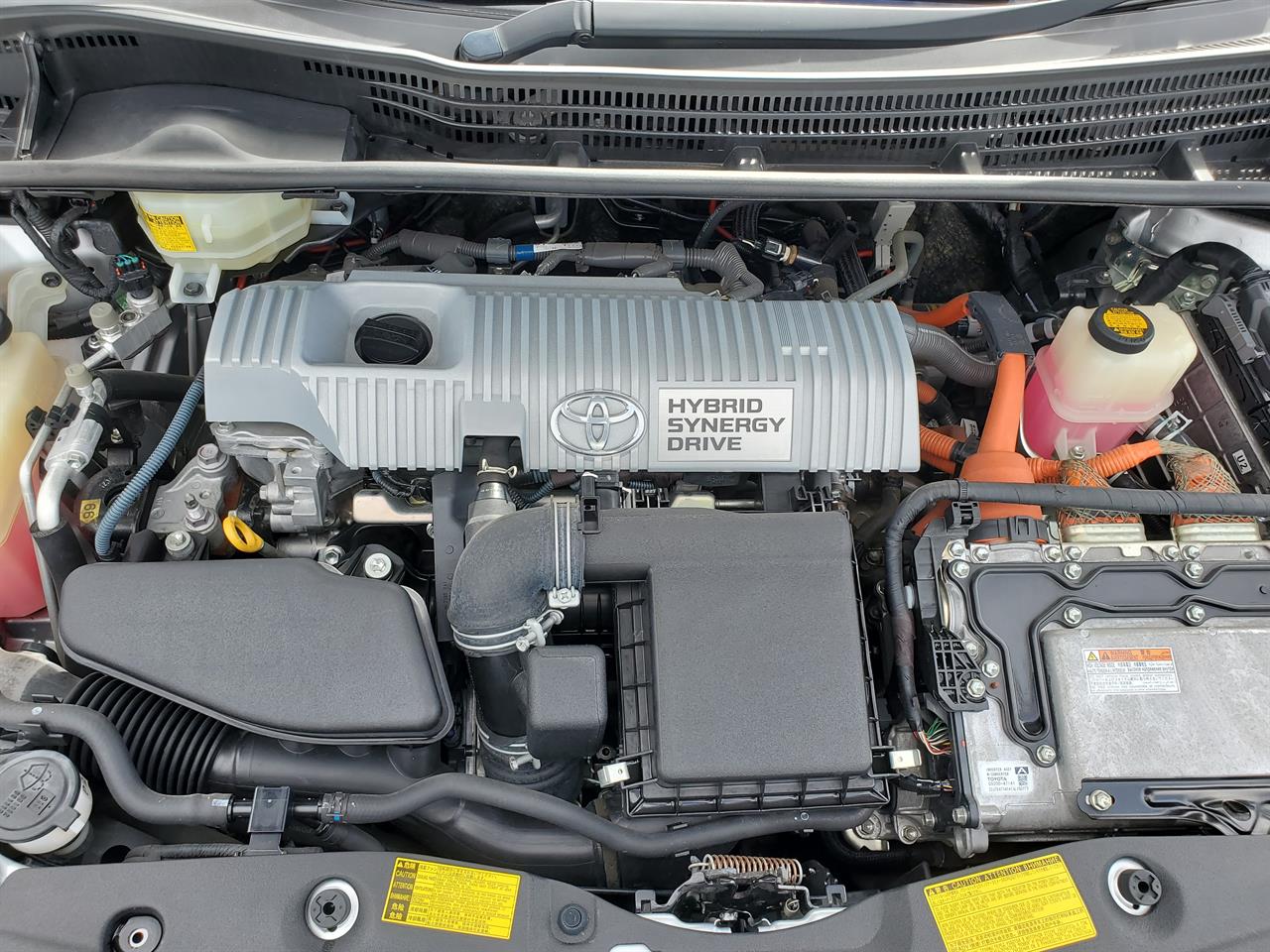2012 Toyota Prius thumbnail