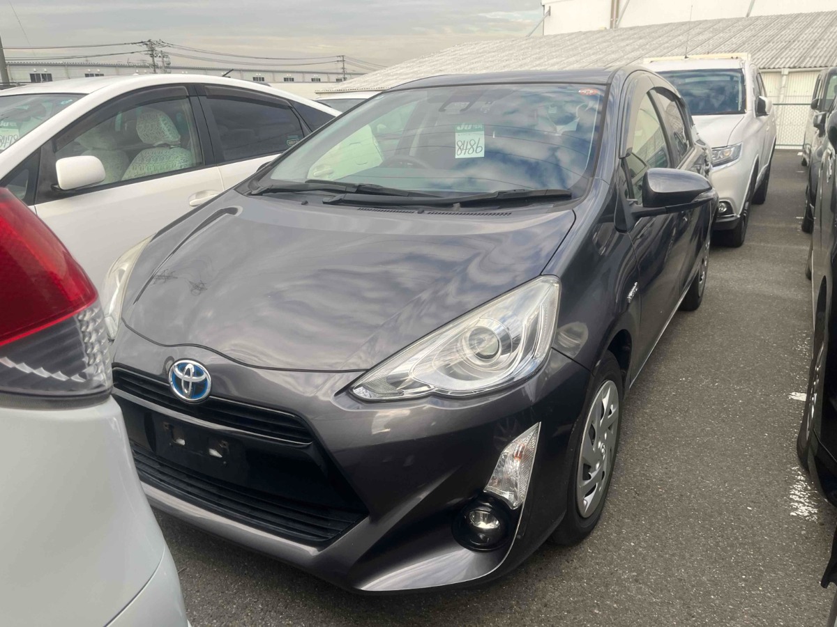2016 Toyota Aqua
