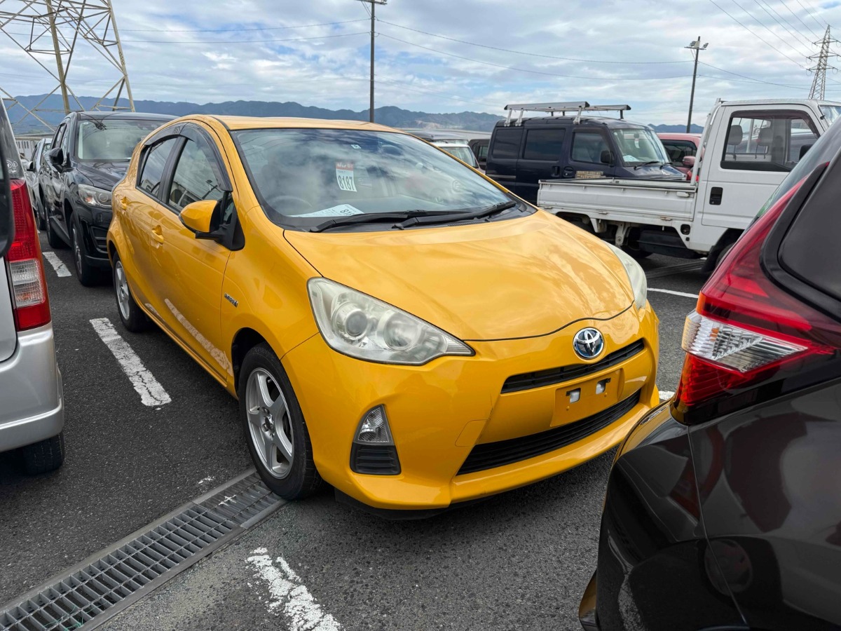 2012 Toyota Aqua