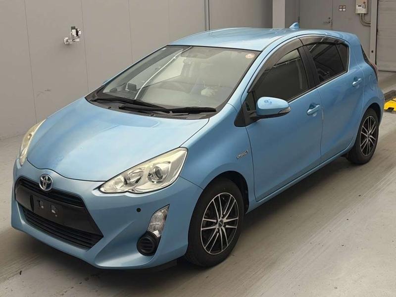 2015 Toyota Aqua