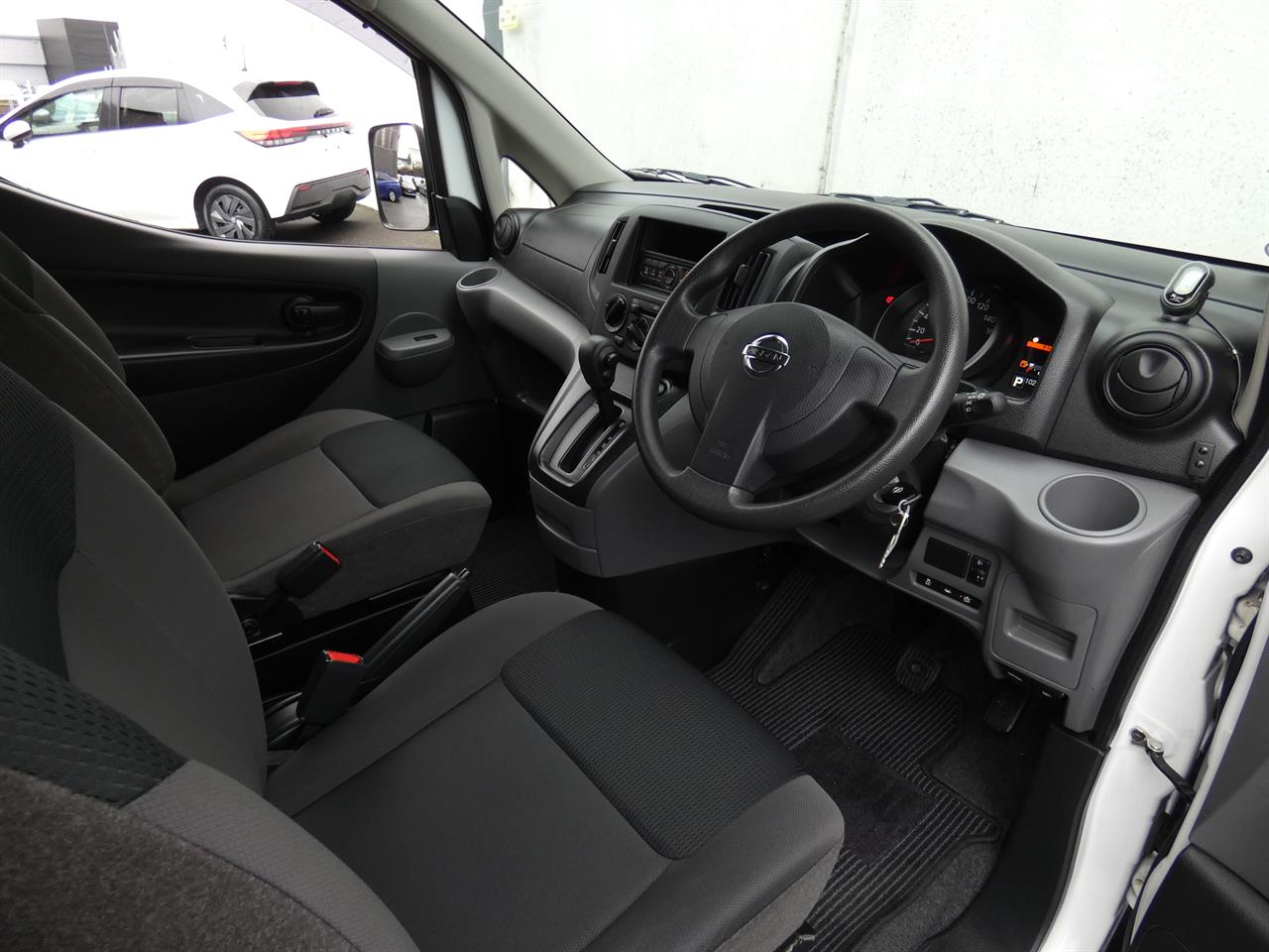 2020 Nissan NV200 thumbnail