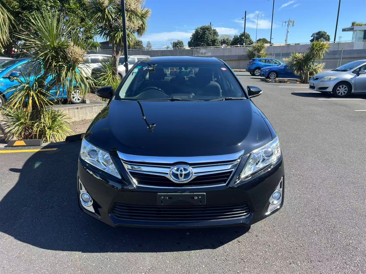 2013 Toyota Camry thumbnail