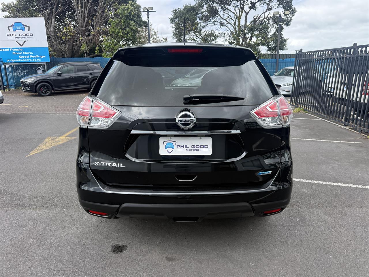 2015 Nissan X-Trail thumbnail
