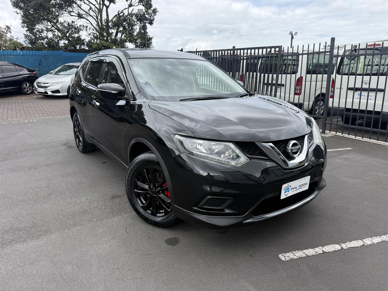 2015 Nissan X-Trail thumbnail
