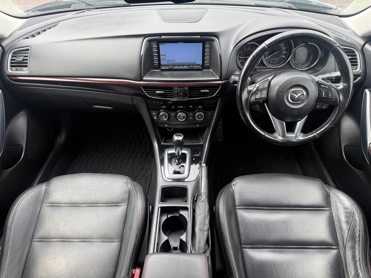 2013 Mazda Atenza thumbnail