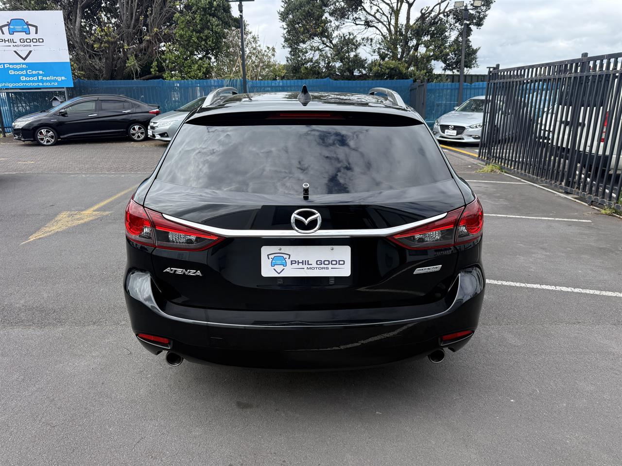 2013 Mazda Atenza thumbnail