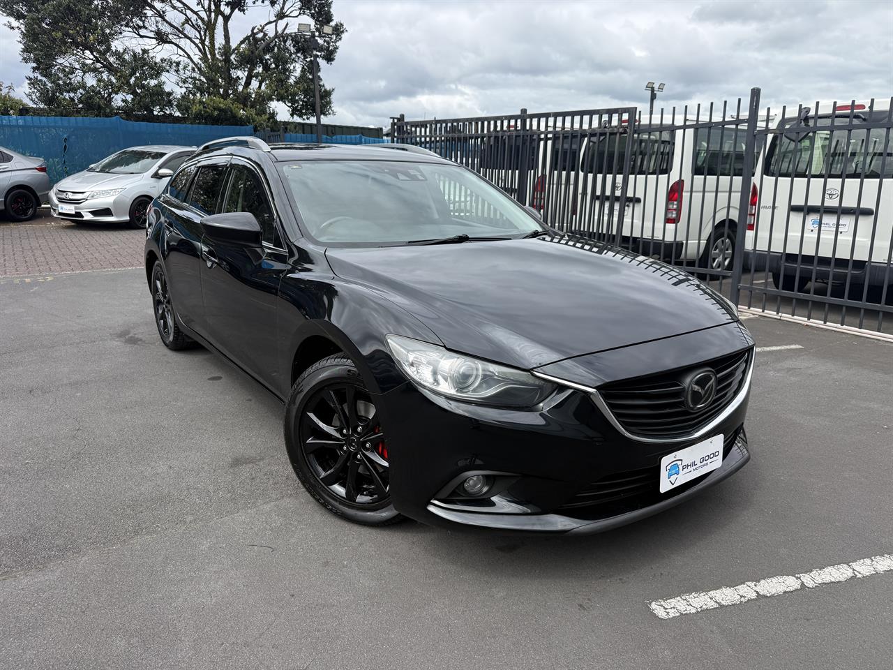 2013 Mazda Atenza thumbnail