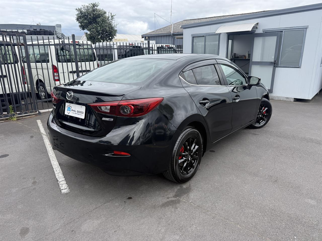 2014 Mazda Axela thumbnail