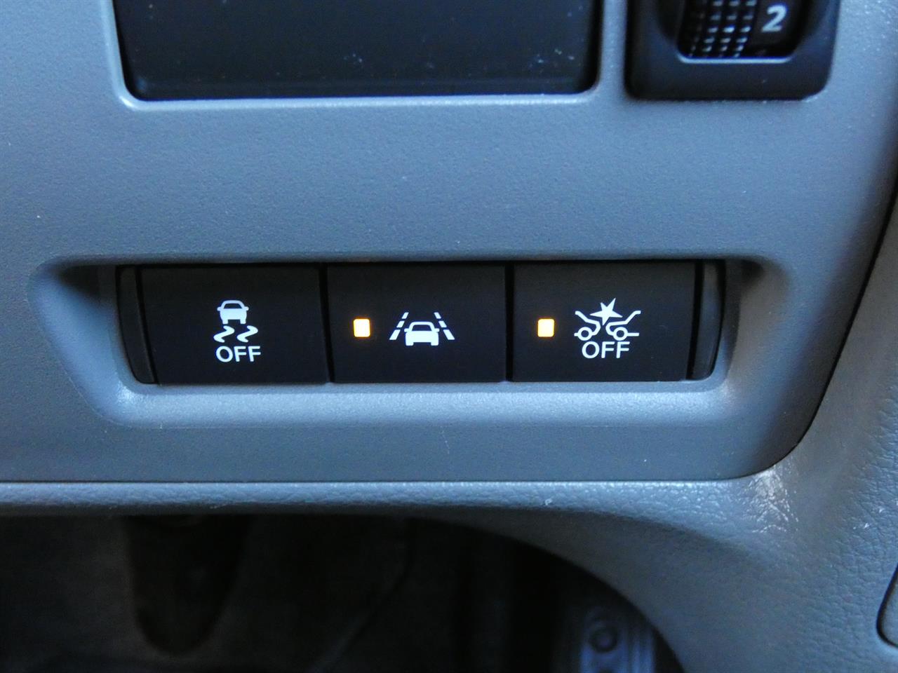 2020 Nissan NV200 thumbnail